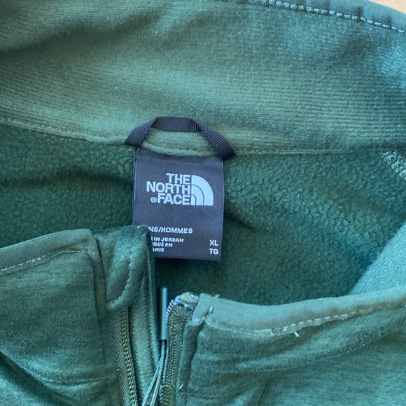 The North Face 1/2 zip pullover - Picture 4 of 6